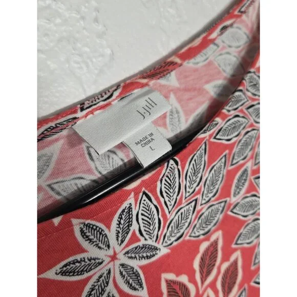 J. JILL All-Over Leaf Print Tunic Top Sz Large Red Cotton/Modal Blend 3/4 Sleeve - Picture 2 of 5